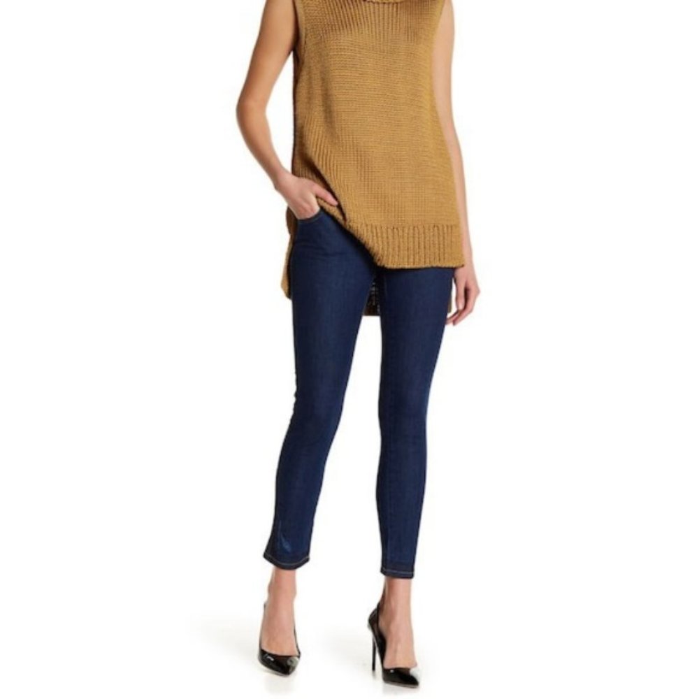 NEW W/TAGS‼️$136 FREE PEOPLE One Teaspoon Iggy 7/8ths Skinny Crop Jeans